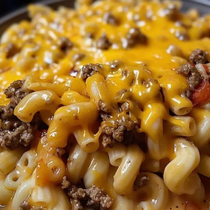 Thumbnail for Crockpot Cheeseburger Mac
